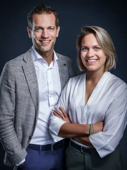 Inhaber Senger Stefanie und Joerg Gruppenfoto